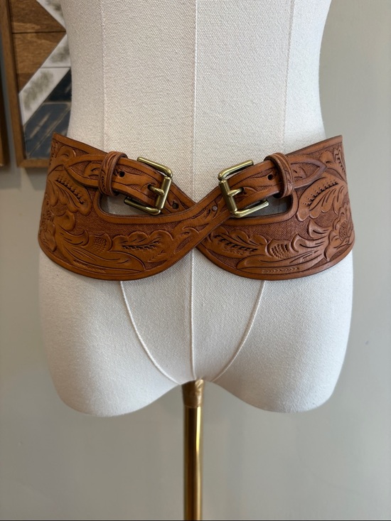 Ralph Lauren Accessories - Vintage Ralph Lauren Brown Tooled Leather Cross Double Buckle Belt size Medium